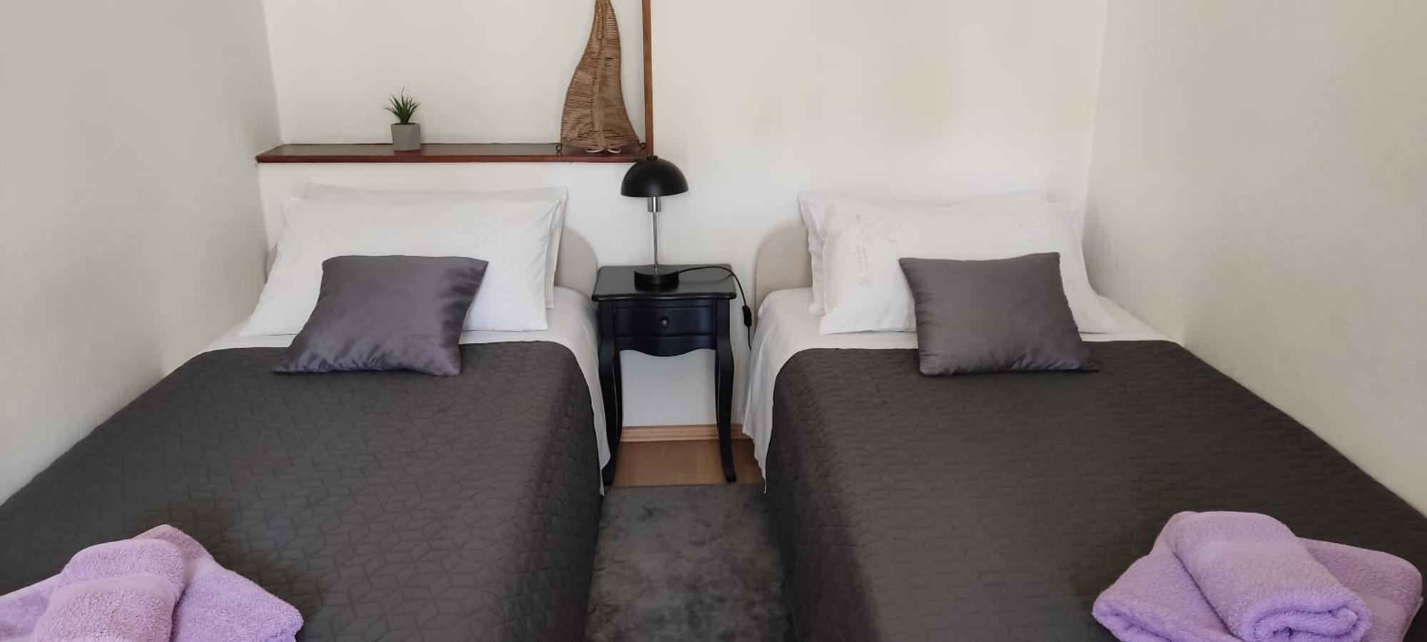 Apartment Rosa 1 ロヴィニ エクステリア 写真